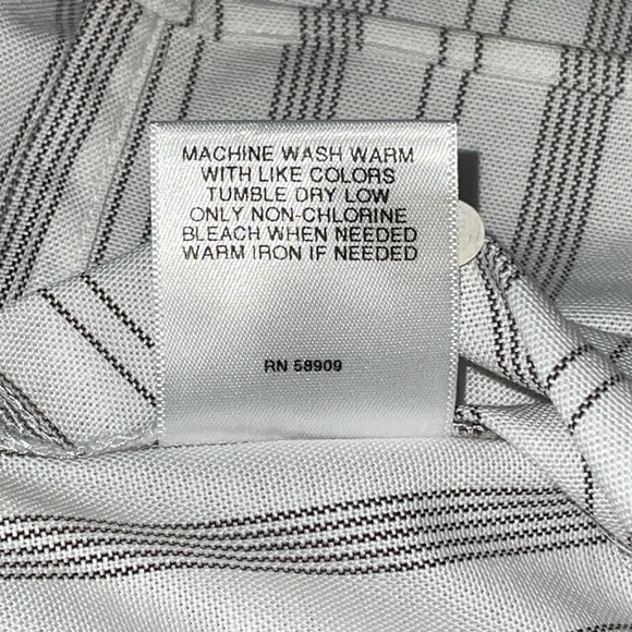 Crosby & Howard Button Down Shirt White & Gray Striped Size Large - Picture 13 of 13